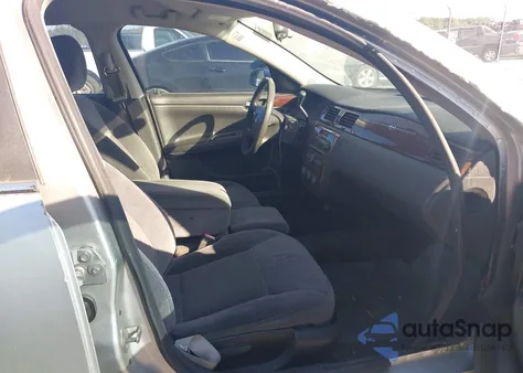 2011 Chevrolet Impala Ls z USA, uszkodzony, nr VIN 2G1WF5EK1B1161568